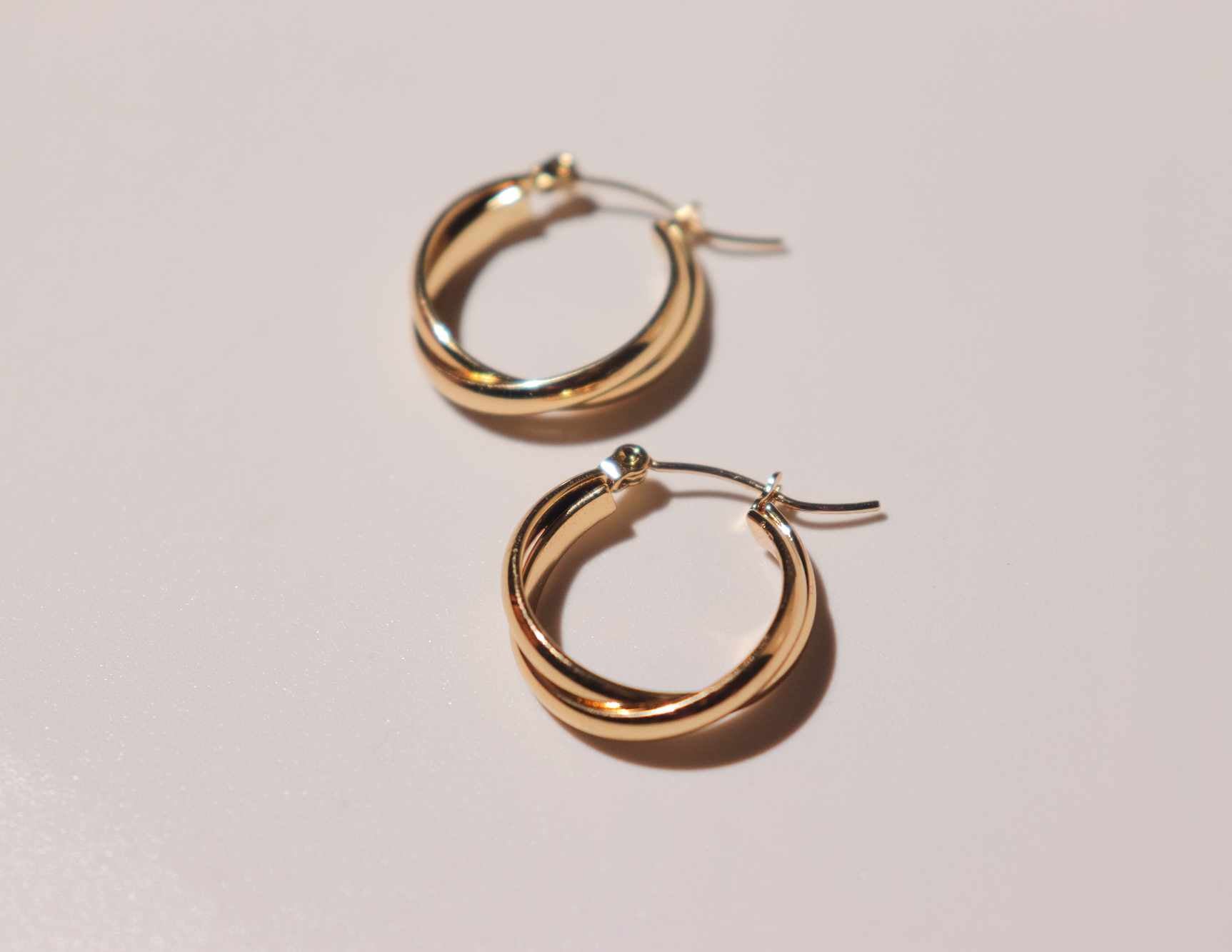 Interlocking Hoops