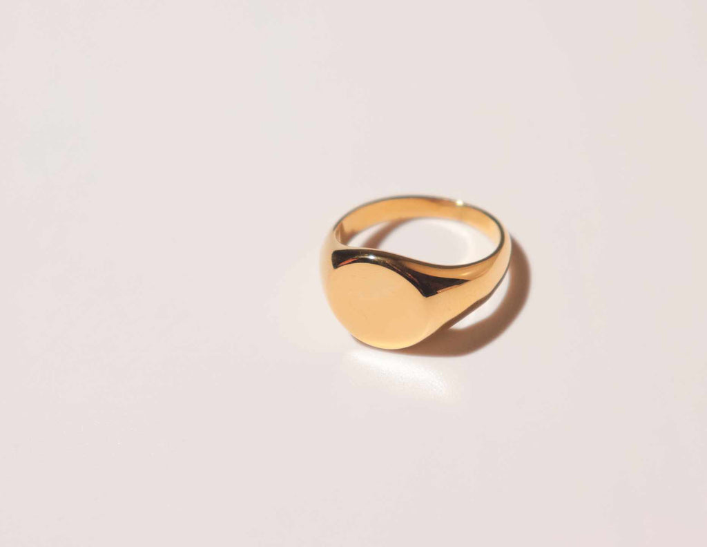 Round Signet Ring