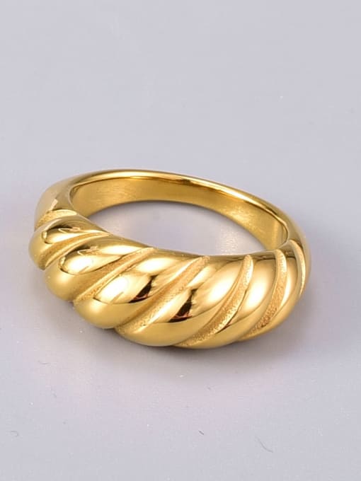 Croissant Ring