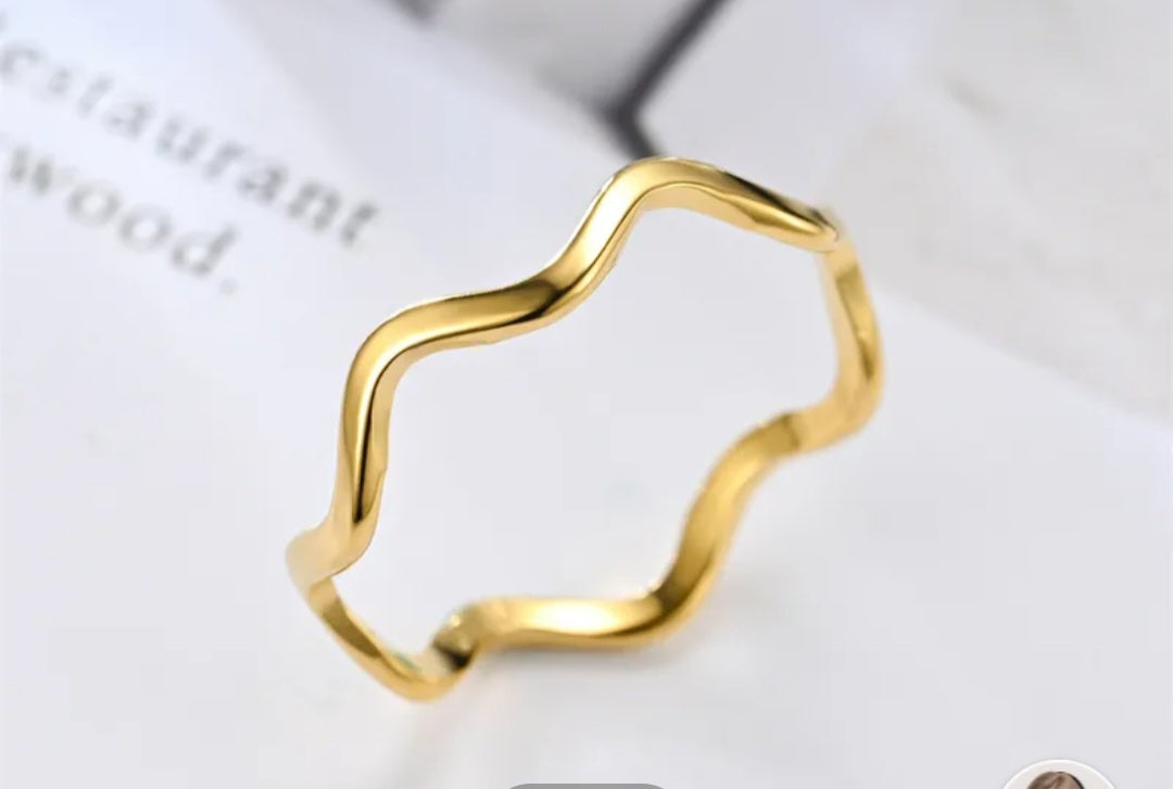 Wave Ring